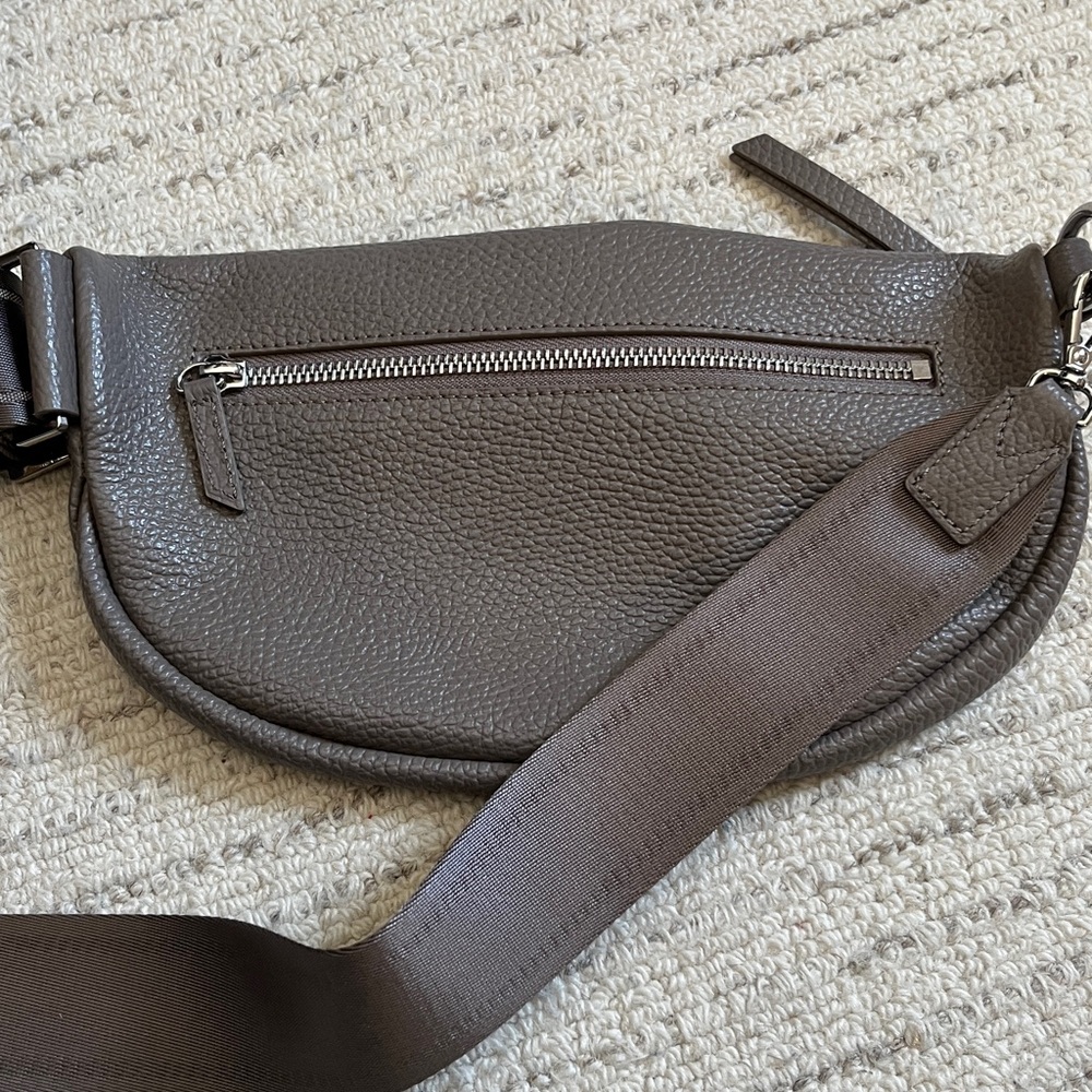 Italian pebble leather sling bag by Quince in color Mink - Picture 6 of 11